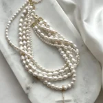 Pearl Necklace Kelly Line + Cross Pendant (golded-tone).  : Individually handcrafted