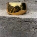 Onde Bracelet (Golden Tone)